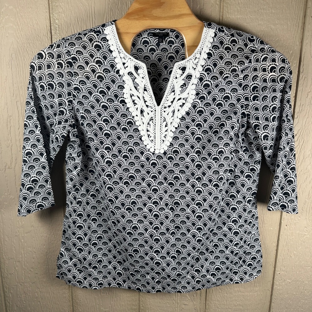 Talbots Split Neck Top Women XLP Black White Scallop Print Lace Trim 3/4 Sleeve